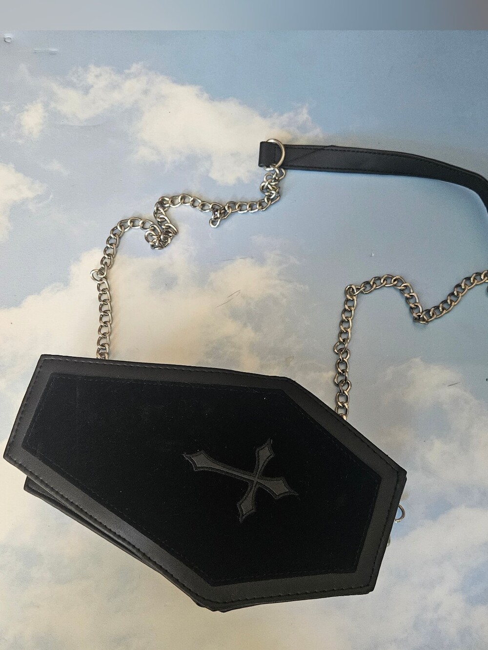 Coffin Cross Velvet Chain Bag - Black